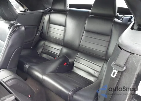 2014 Ford Mustang V6 Premium из США, поврежденный, VIN 1ZVBP8EM3E5262259